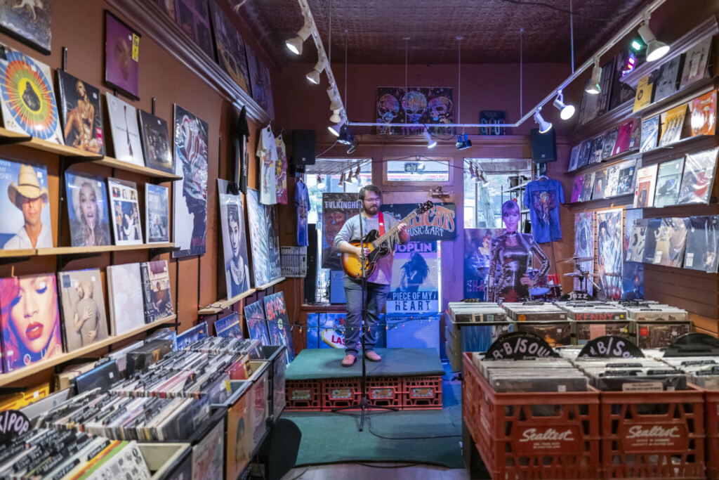 Alley Cats Musics