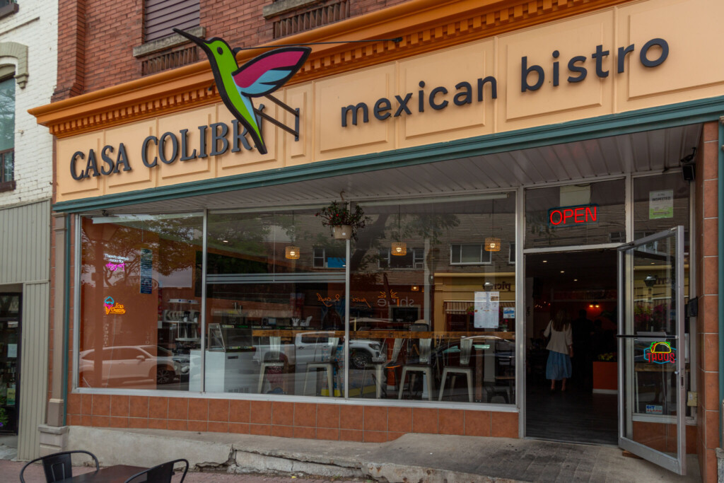 Casa Colibri Orillia