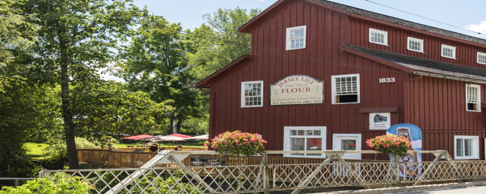 Riverside Hideaway: Coldwater’s New Hometown Restaurant